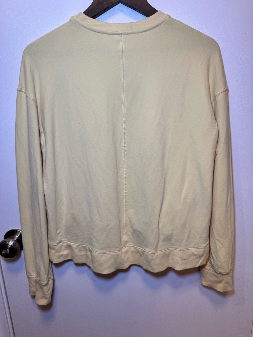 all in motion Light Yellow Crewneck Sweatshirt With Pockets - Picture 6 of 13